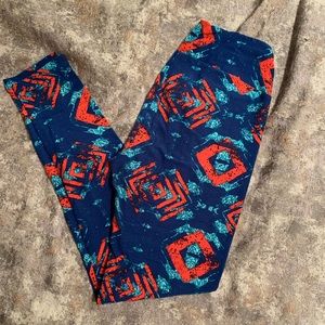Lularoe OS blue pattern leggings